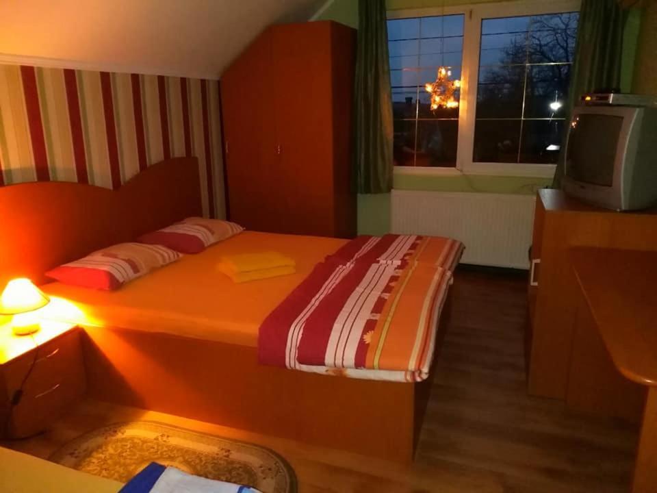Motel Ioanis Mondorlak Kültér fotó